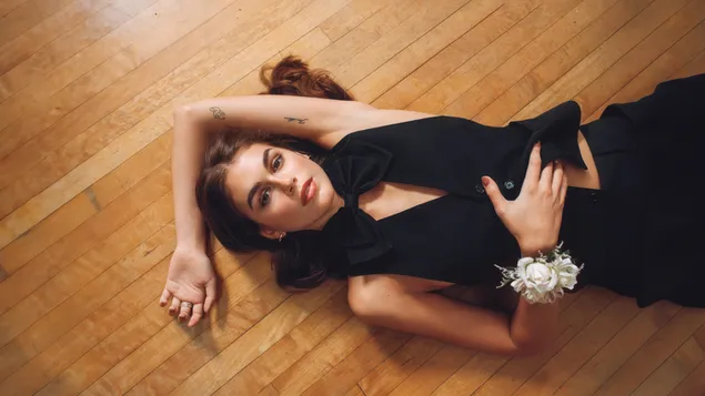 Kaia Jordan Gerber | Wie Wat Dra Herfsuitgawe Skiet 4K muurpapier