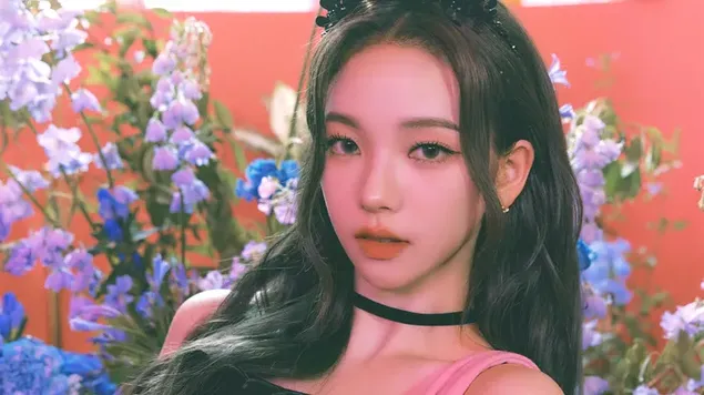 Lai Zi  aespa De ''karina'' - 'life's too short' mv photoshoot (girls - album)Xia Zai