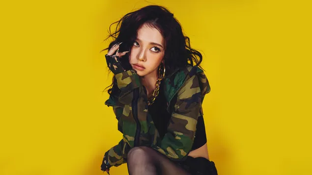 Taustakuva Karina Aespasta | 'Whiplash'-minialbumikuvaus 8K