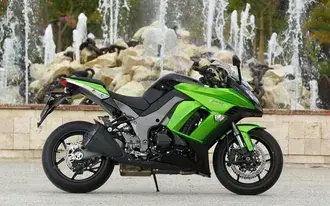Tapeta Kawasaki Ninja 650 Blanche Green HD