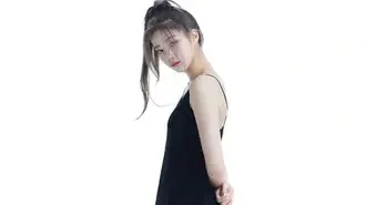 카즈하 | Le Sserafim (케이팝 걸그룹 |) 8K 배경화면