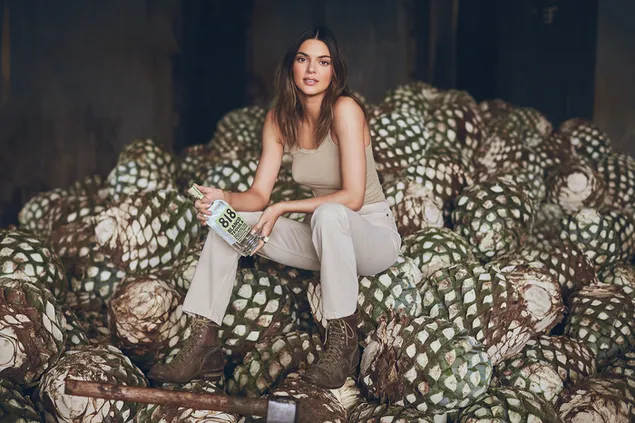'Kendall Jenner' in Blanco Tequila-fotoshoot