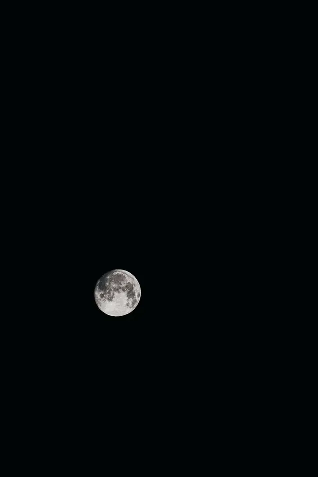 Khung cảnh ngoạn mục của trăng tròn trong bóng tối tải xuống