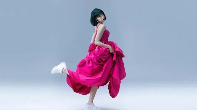 핫핑크 드레스 입은 '김채원' - Le Sserafim (Kpop Girls Group |) 8K 배경화면