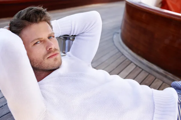 Kivanc Tatlitug bjonde model dhe aktor i pashëm 4K sfond