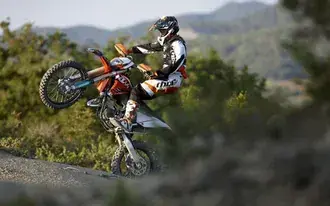 ktm exc 125 v offroad parkour stahnout