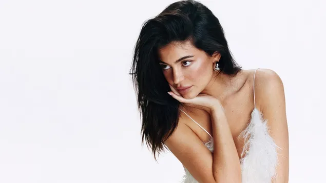 Kylie Jenner | Werbekampagnen-Shooting für den Herbst herunterladen