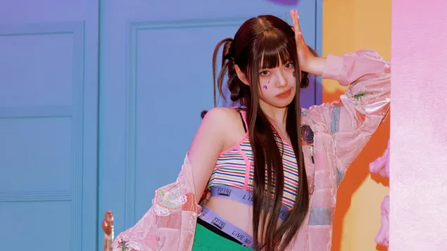 Kyujin من NMIXX (فرقة Kpop) - شاب ، غبي ، غبي ، تصوير MV 4K خلفية