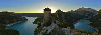 seupeinyi ra pereutusa daunrodeu