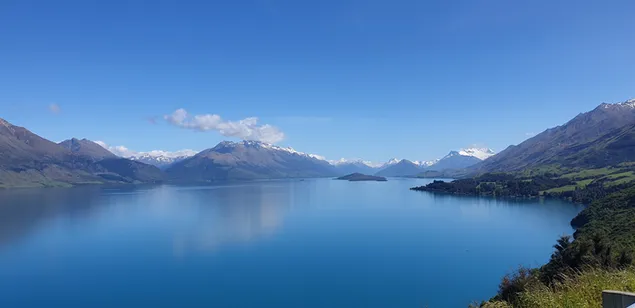 ทะเลสาบวากาติปู ใกล้เกลนอร์ชี 4K วอลเปเปอร์