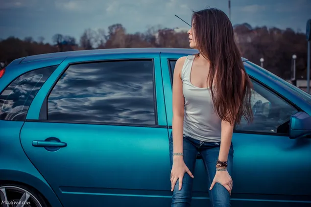 Langharige vrouwen met auto's, meisjes, model, carros download