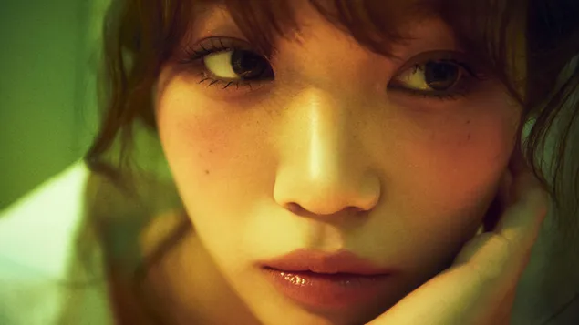 Ταπετσαρία LE SSERAFIM's Chaewon - Easy Album (Sheer Myrrh Ver.) Shoot 4K