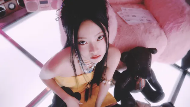 Eunchae של LE SSERAFIM | צילום קל באלבום (Balmy Flex Ver.). 4K טפט