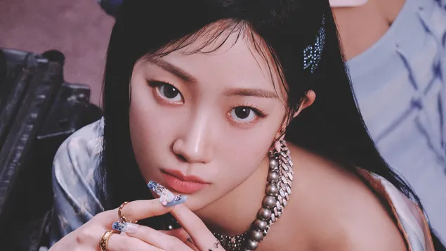 Kazuha של LE SSERAFIM | צילום קל באלבום (Balmy Flex Ver.). 4K טפט