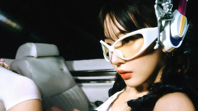 완벽한 밤 MV 촬영 중인 르세라핌의 사쿠라 4K 배경화면