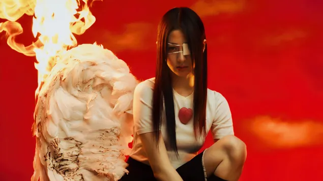 르세라핌 윤진 - 용서받지 못한 자 MV (Bloody Rose Vers.) 촬영 4K 배경화면