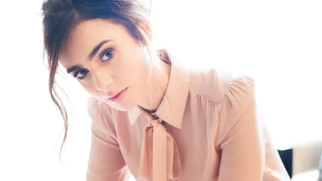 Lily Collins | Pelakon Amerika Cantik 4K kertas dinding