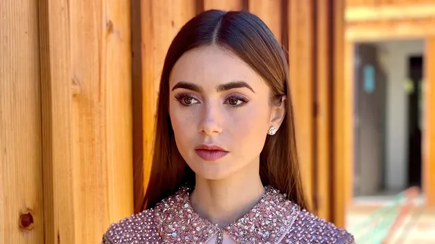 'Lily Collins' dalam Penggambaran Anugerah Screen Actors Guild Awards (2021) 4K kertas dinding
