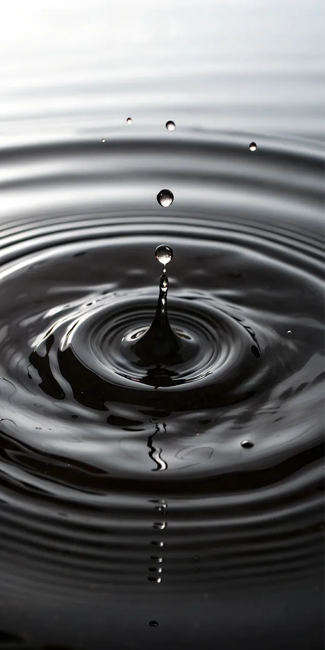 Sıvı Dalgalar, Derinliğin ve Yansımanın Zarif Dalgaları 2K duvar kağıdı
