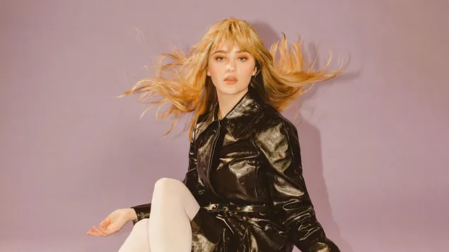 Lizzy Greene - Le Mile 雜誌拍攝 4K 壁紙