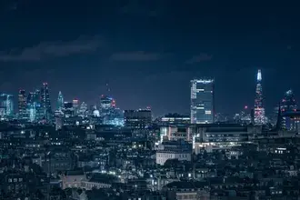 Tapeta Londýn noční scéna 8K