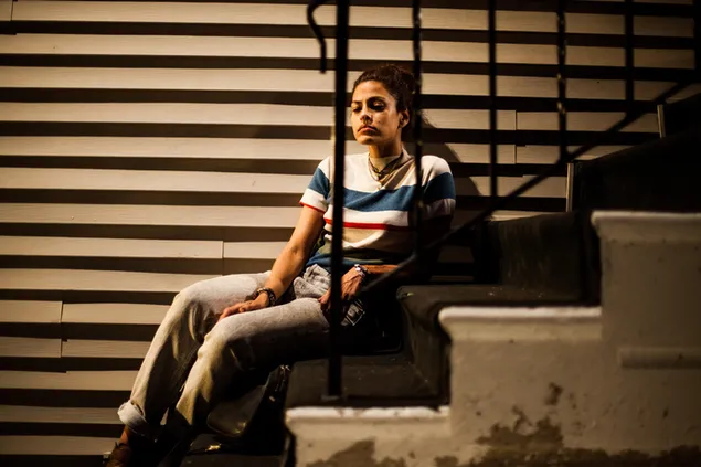 muat turun romina yang sunyi