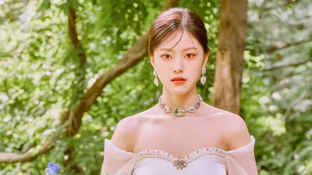 Flip That' 뮤직비디오 촬영 중인 이달의 소녀 현진 4K 배경화면