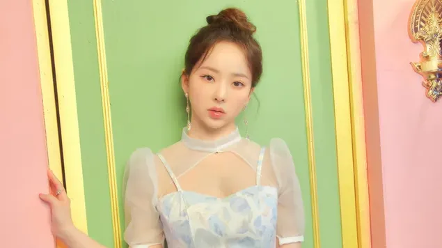 'Flip That' 뮤직비디오 촬영 중 이달의 소녀 Vivi 4K 배경화면