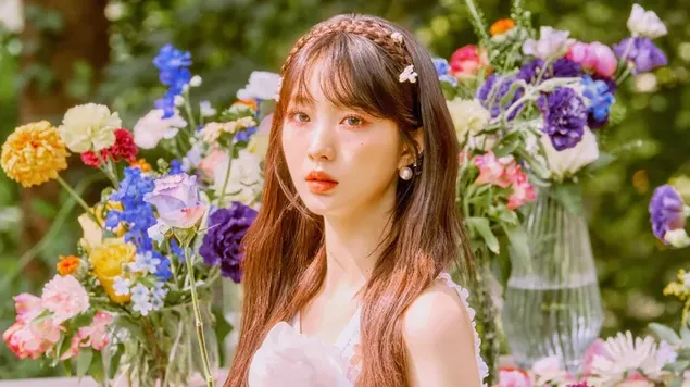 Loona's Yeojin | عکسبرداری MV 'Flip That' بارگیری کنید
