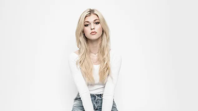 Лорен Греј | Американска пејачка 4K тапет