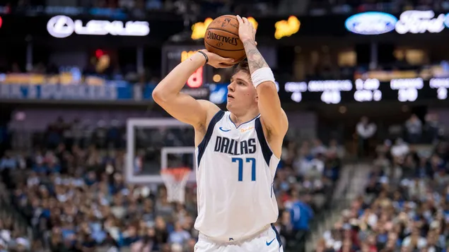 Luka dončić se calló justo antes de enviar descargar