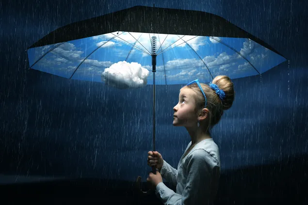 Mädchen mit dem Regenschirm des guten Wetters