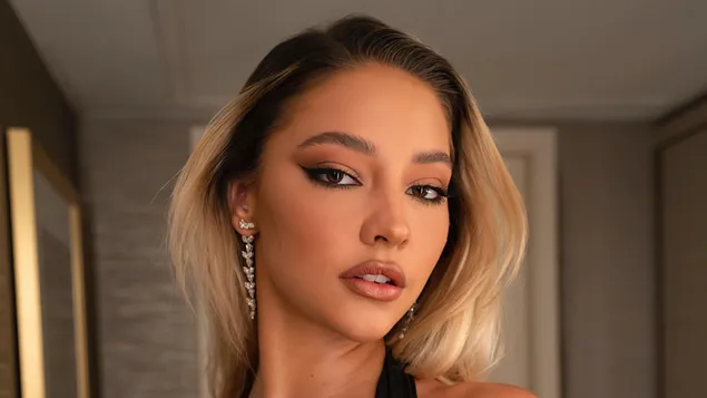 madlen klayn | cibelle levi oscar shoot zavantazhiti