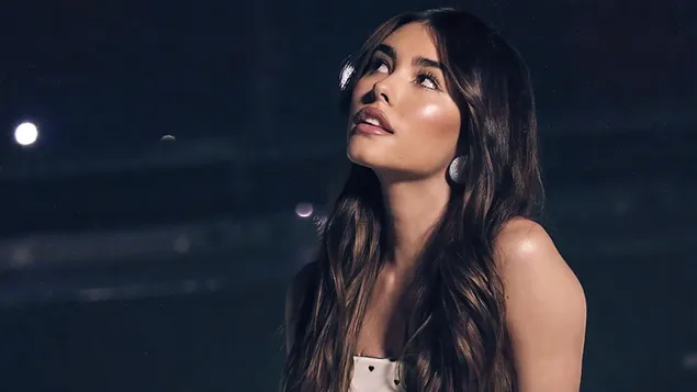 מדיסון ביר | צילום קריסטן יאן וונג 4K טפט