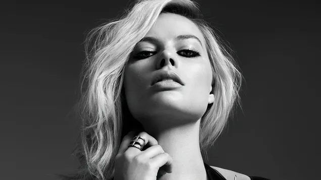 מרגו רובי שחור ולבן 6K טפט