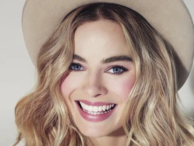 Hermosa sonrisa de Margot Robbie HD fondo de pantalla