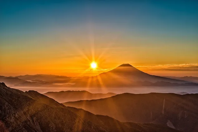 matahari terbenam di gunung fuji unduhan