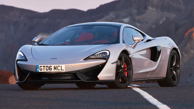 McLaren 570GT 2016 04 HD wallpaper download