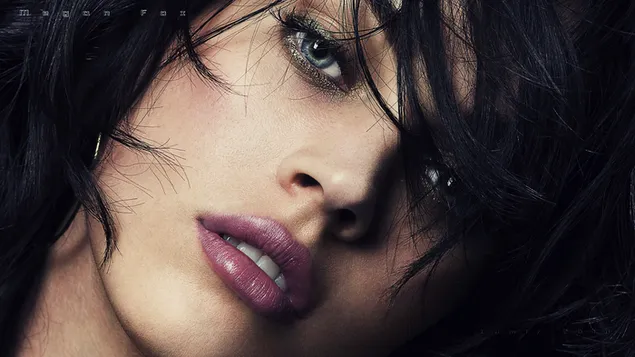Megan Fox hypnotizing blue eyes and pink lips HD wallpaper