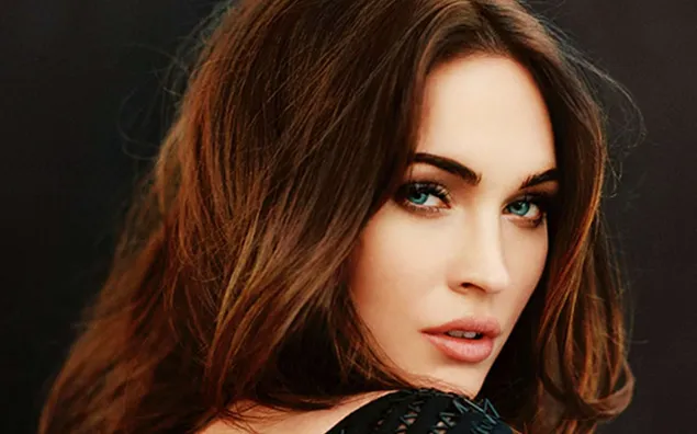 Megan fox ojos azules seductores descargar