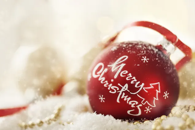 Sretan Božić u crvenoj kuglici 4K pozadina