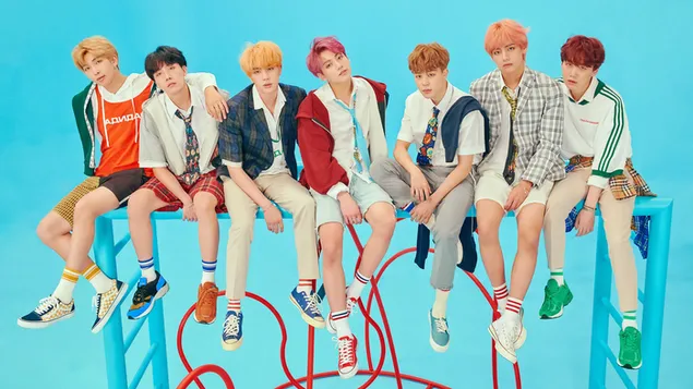 Miembros de BTS (Bangtan Boys) en el MV 'Love Yourself: Answer'