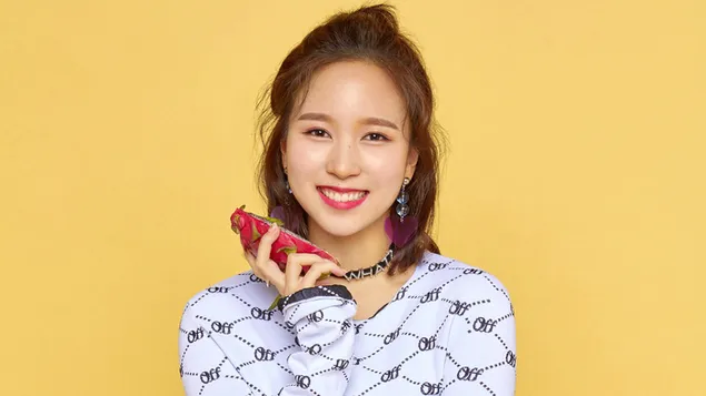 mina myoui m'twice' (lhqt k-pop) hvrd