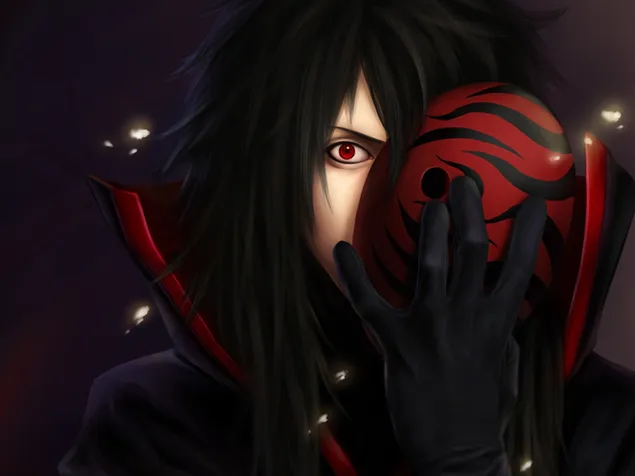 Mirada fija del personaje ficticio Madara de la serie de anime Naruto con vestido negro, máscara roja
