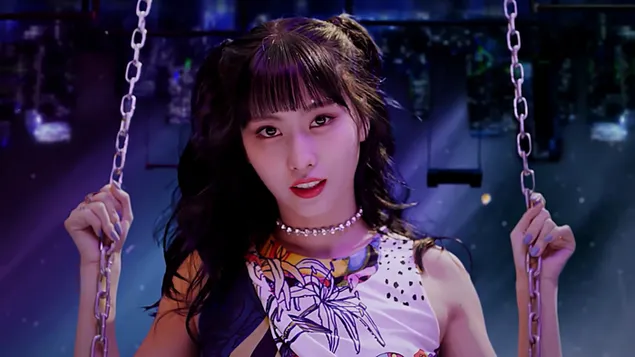 momo in 'fancy' mv shoot von twice (k-pop band) herunterladen