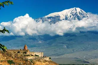 Tapeta hora Ararat 2K