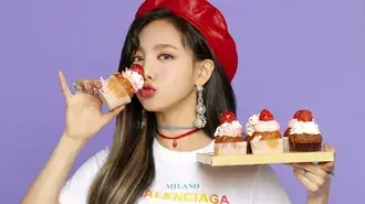 nayeon (im na-yeon) iz 'twice' (k-pop band) prenos