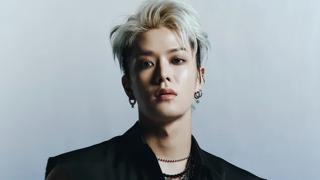 NCT 127 '유타' in 펀치 MV 촬영 4K 배경화면