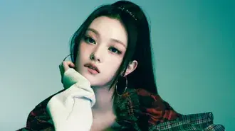 newjeansyi haerin, 'how sweet' aelbeom cwalyeong hyeonjang daunrodeu