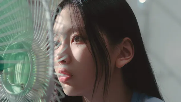 뉴진스 혜인 | '버블껌' MV 촬영 현장 4K 배경화면